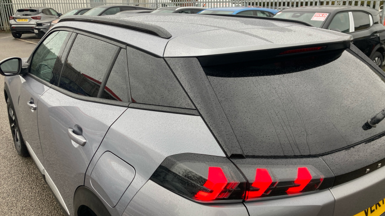 Peugeot 2008 1.2 PureTech 130 Allure Premium 5dr Petrol Estate